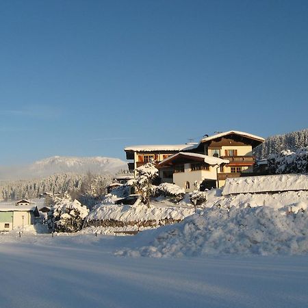 Gaestehaus Trude Waltl Fieberbrunn Buitenkant foto