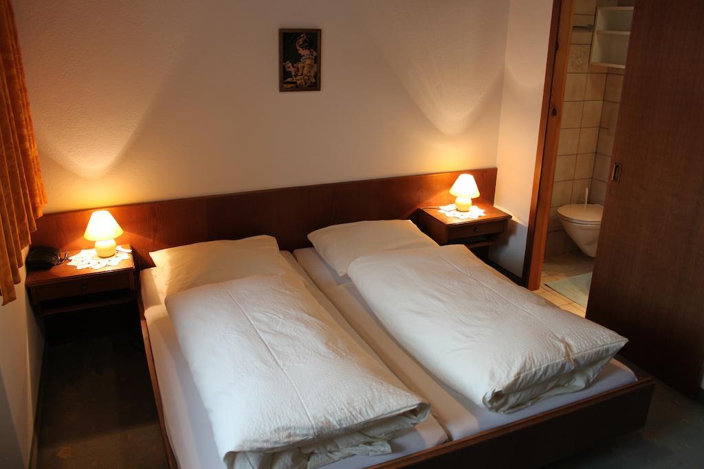 Gaestehaus Trude Waltl Fieberbrunn Kamer foto
