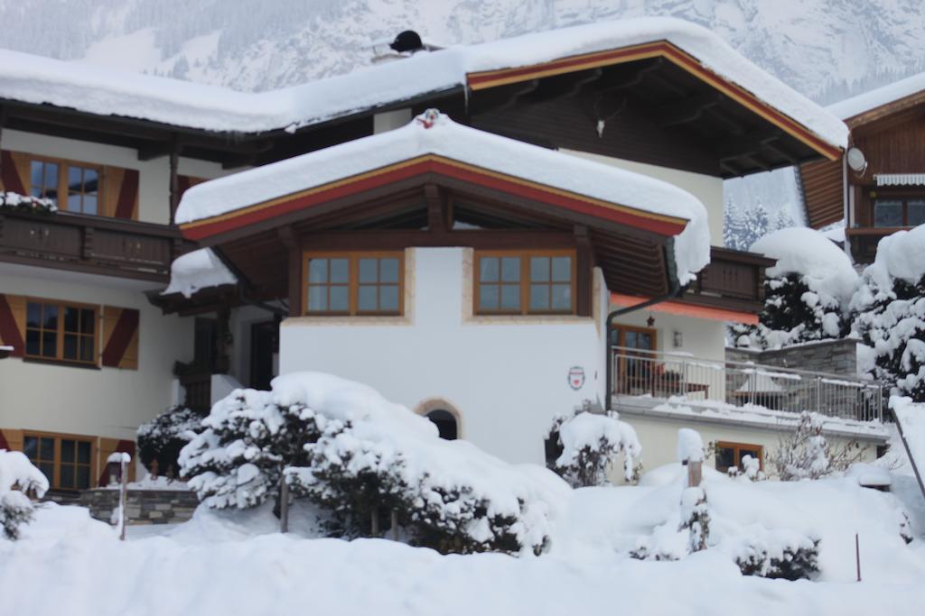 Gaestehaus Trude Waltl Fieberbrunn Buitenkant foto