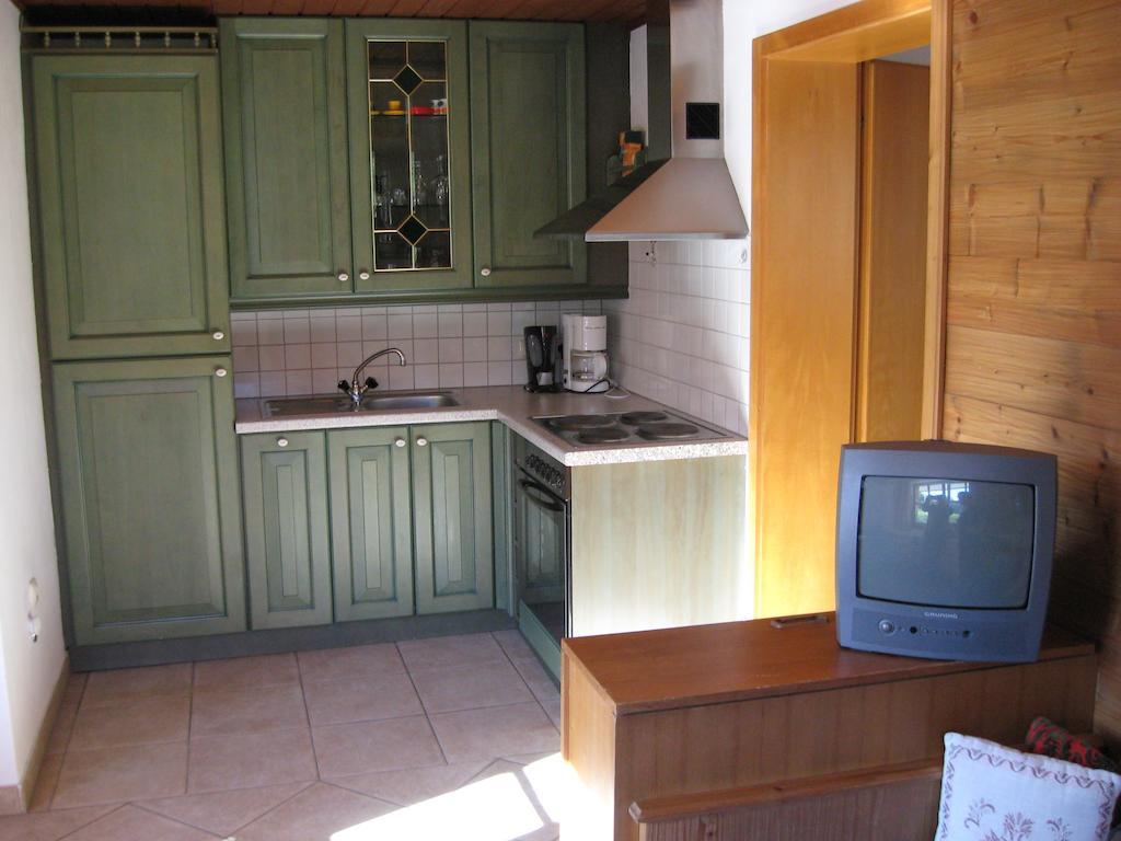 Gaestehaus Trude Waltl Fieberbrunn Kamer foto